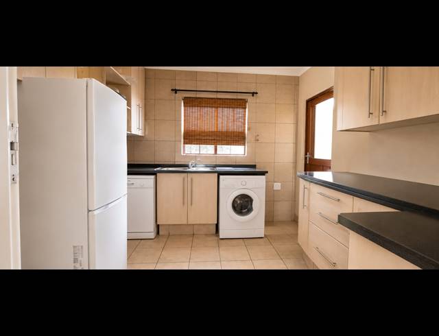 3 BEDROOM HOUSE FOR SALE IN HUGHES